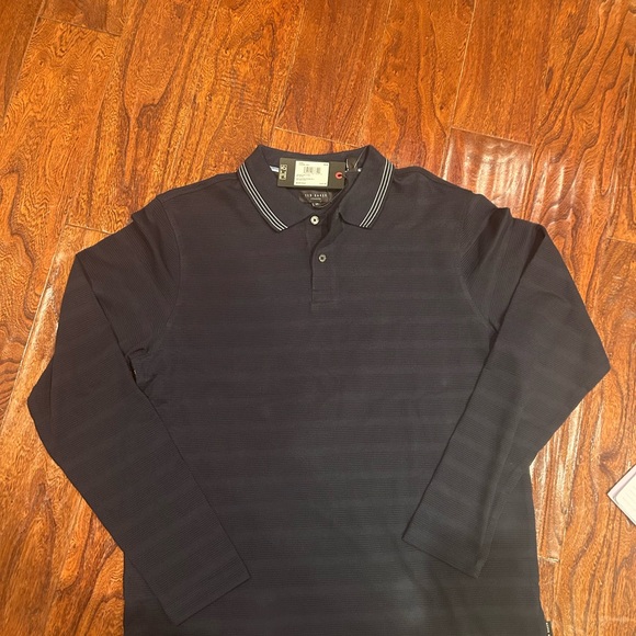 Men's MD light weight office/casual Ted Baker Dark Blue preppy Polo Shirt
NWT - Picture 4 of 4